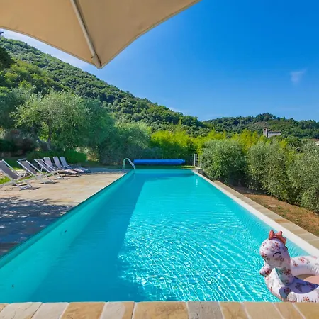 Tenuta San Giovanni - Borgo Ai Rovai * Lucca